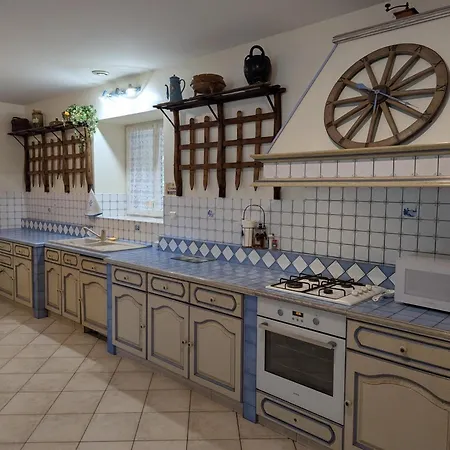 Familial Avec Jardin, Cheminee Et Equipements Bebe - Bellevigne, Charente - Fr-1-653-149 Semesterbostad Viville