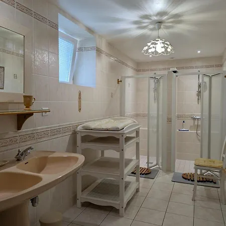 Semesterbostad Familial Avec Jardin, Cheminee Et Equipements Bebe - Bellevigne, Charente - Fr-1-653-149 Viville