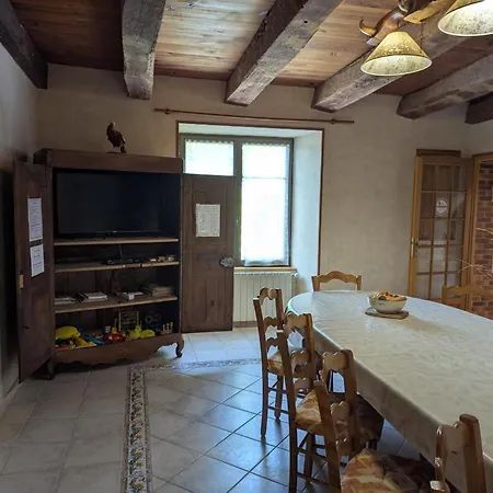 Semesterbostad Familial Avec Jardin, Cheminee Et Equipements Bebe - Bellevigne, Charente - Fr-1-653-149