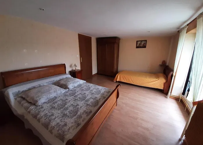 Familial Avec Jardin, Cheminee Et Equipements Bebe - Bellevigne, Charente - Fr-1-653-149 Feriehus Viville